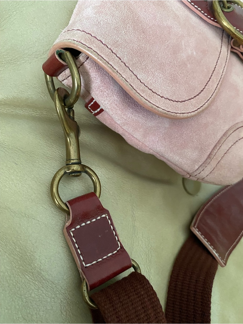 SALE! Authentic Coach Soho Pink Suede Crossbody Wide Strap Flap Leather - Picture 8 of 16
